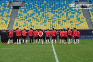 战在一起！成都雄起！