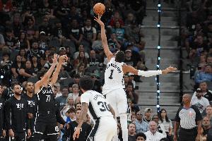 DPOY在招手！本赛季至今盖帽榜：文班26个断档第一 特纳11个第二