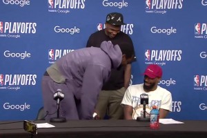 球霸实锤了！兰德尔看到华子赶紧让座 华子还“赶”走了康利