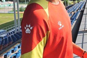 卢琦政：从小看C罗开始踢球的