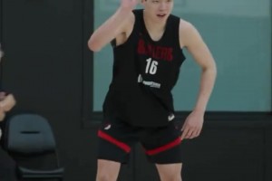 开拓者夏联首训全记录！杨瀚森再现魔性笑声