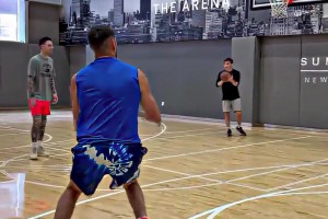 我说克莱的投篮姿势是看起来最舒服的没啥问题吧！