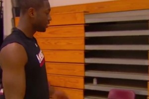 热火时期詹姆斯“养生”被韦德吐槽：你看起来像35岁