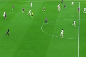 巨鹿之战！这是拉菲尼亚蜕变的夜晚吗？帽子戏法斩拜仁！