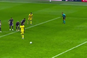 詹俊：萨拉赫断崖式下滑，有必要让他多打打替补，给其他人机会