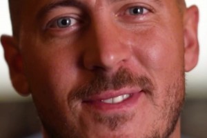 穆帅深情表白阿扎尔：抱歉以前那样对你，因为想让你变得更好