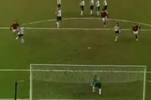 恐怖如斯！C罗电梯落叶球高光精华！这个角度纯粹视觉的享受！