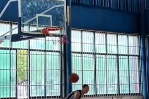 卧槽！手长脚长！哥们，你是国产文班啊？