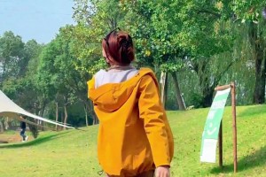 一看就不是啥正经人！苏超媛这真是为了流量啥都干穿啊